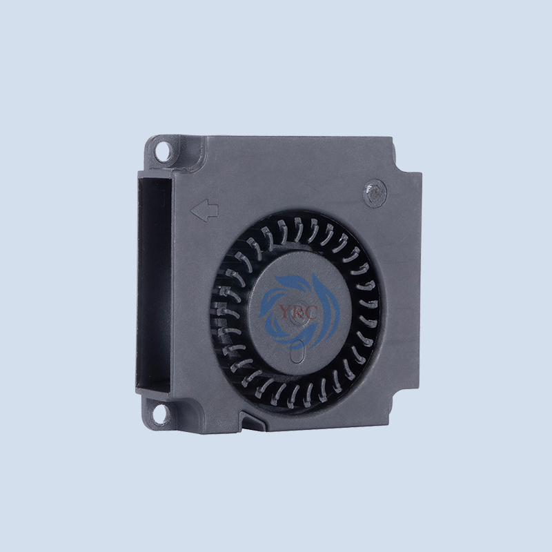 如何根據(jù)散熱風(fēng)扇的應(yīng)用環(huán)境，選擇適合的膠水